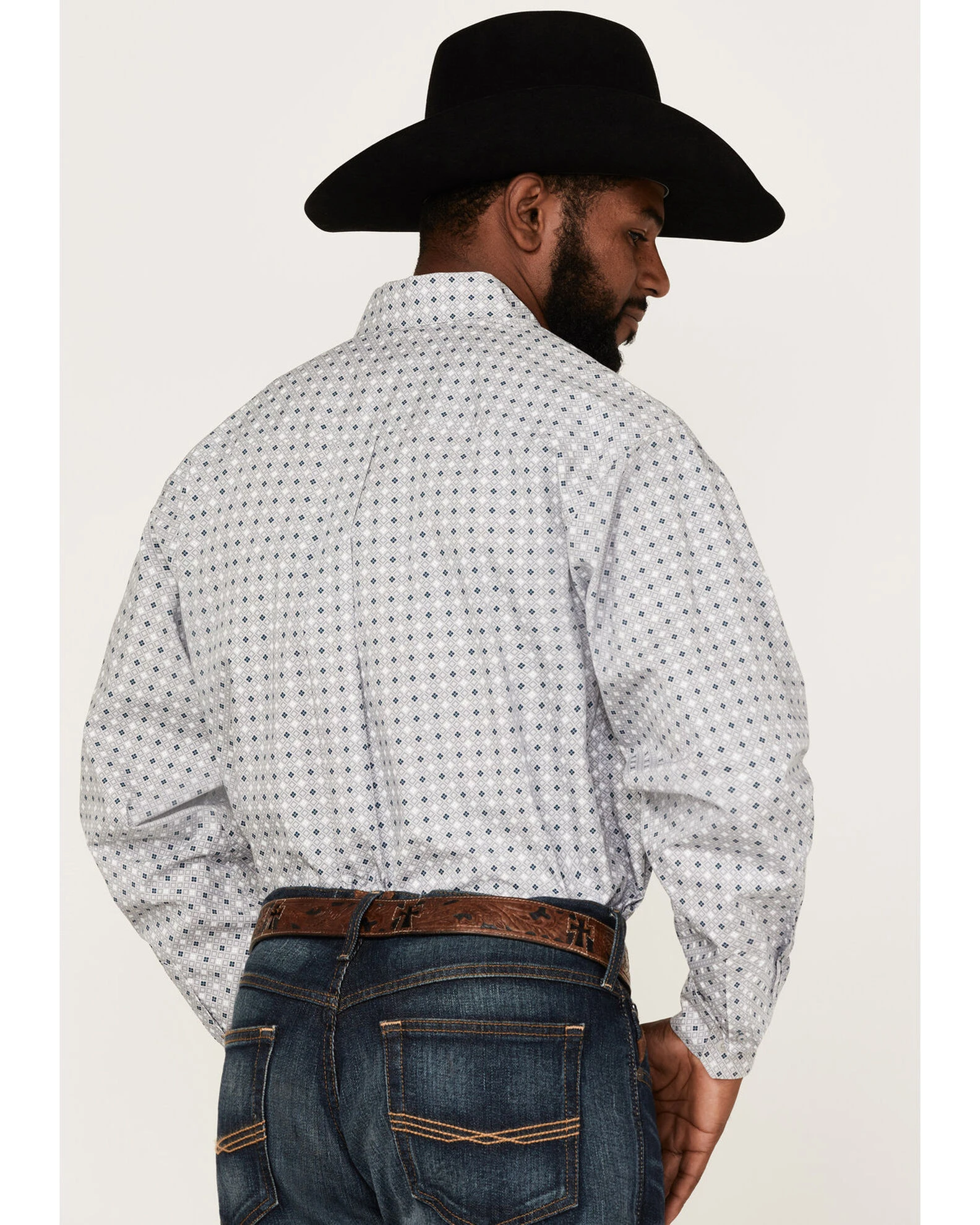 Cinch Men's Stretch Grey Diamond Geo Print Long Sleeve Button-Down Western Shirt 4 Cinch Men's Stretch Grey Diamond Geo Print Long Sleeve Button-Down Western Shirt - Image 4