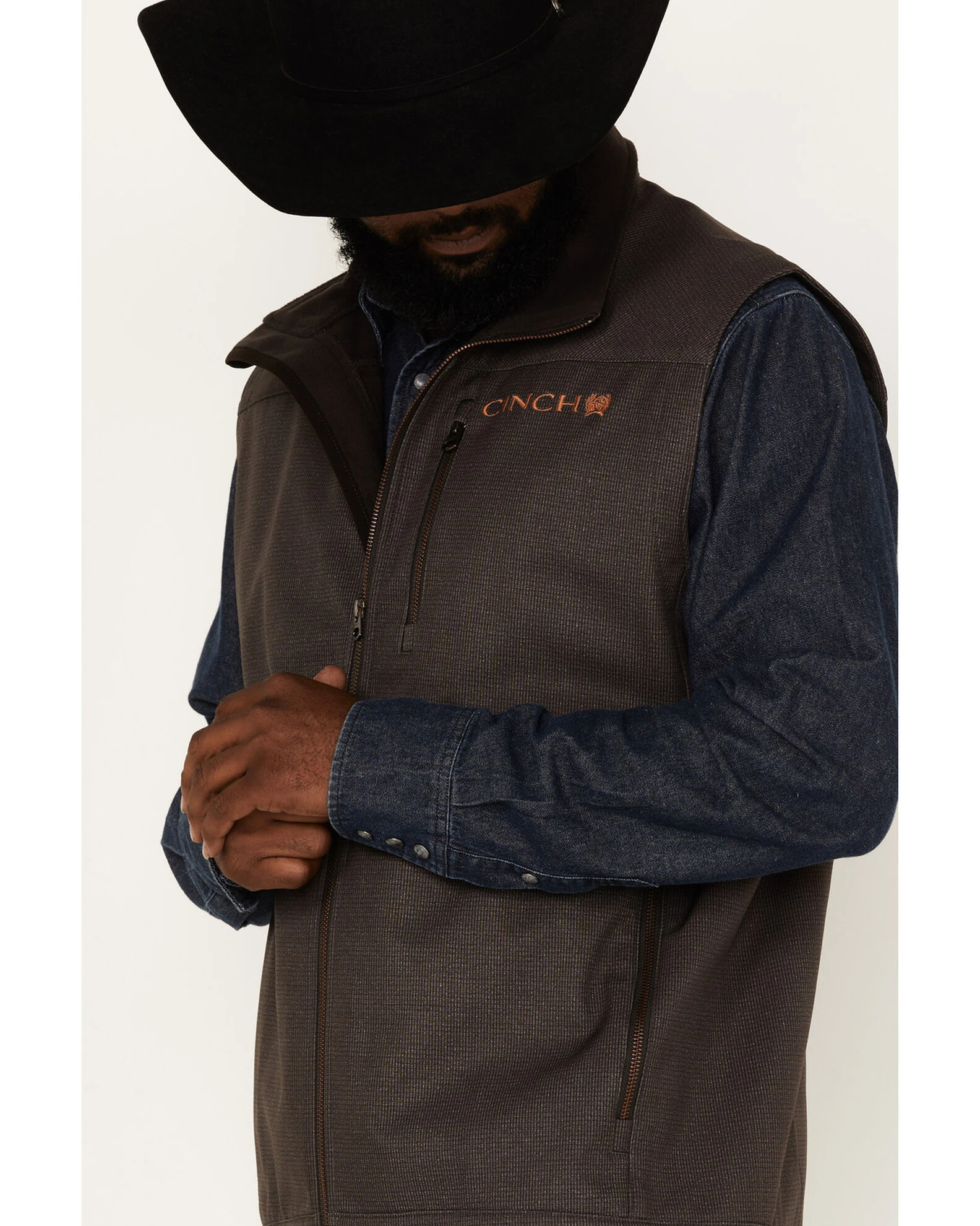 Cinch Men's Textured Softshell Vest Brown 2 Cinch Men's Textured Softshell Vest Brown - Image 2